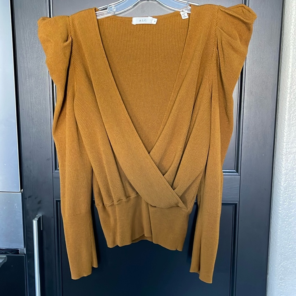 A.L.C. Top Sz. M